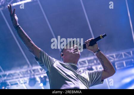 DJ jad se produit au Shock Wave Festival à Francavilla al Mare avec Articolo 31, le 21 juillet 2023. (Photo de Marco Zac/NurPhoto) crédit : NurPhoto SRL/Alamy Live News Banque D'Images