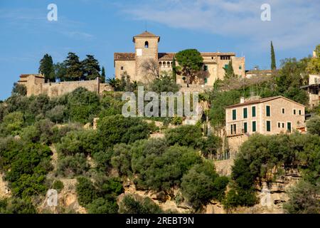 iglesia de San Juan Bautista, siglo XV, Deià, comarca de la Sierra de Tramontana, Majorque, Îles baléares, Espagne Banque D'Images