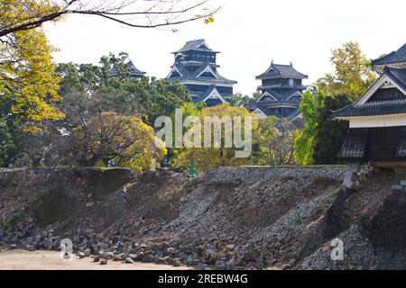 Château de Kumamoto après le tremblement de terre de Kumamoto Banque D'Images