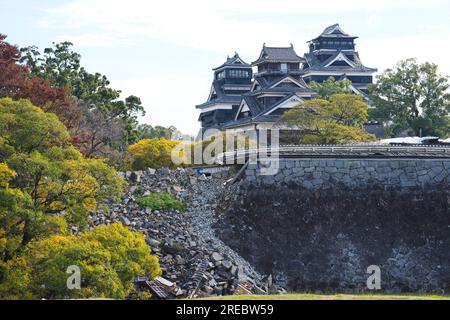 Château de Kumamoto après le tremblement de terre de Kumamoto Banque D'Images