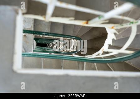 Escalier en colimaçon de la tour d'observation Suure Munamae en Estonie Banque D'Images