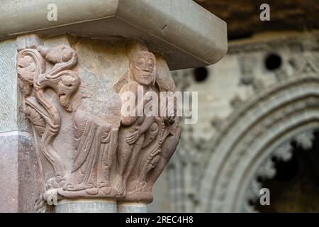 Création d'Adam et Eve, cloître romane, Monastère royal de San Juan de la Peña, Botaya, Huesca, Aragon, Espagne Banque D'Images