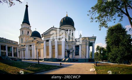 Cathédrale de la Transfiguration du Sauveur endommagée par une attaque de missiles russes. Odessa. Ukraine. Banque D'Images