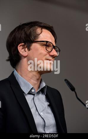 Fridolin Schley, auteur munichois et lauréat du prix Tucan de la ville de Munich, lors de la cérémonie de remise des prix au Literaurhaus. [traduction automatique] Banque D'Images