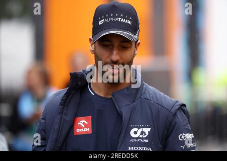 Stavelot, Belgique. 27 juillet 2023. Daniel Ricciardo d'AlphaTauri dans le paddock lors des avant-premières du Grand Prix F1 de Belgique à Spa Francorchamps le 27 juillet 2023 Stavelot, Belgique. Crédit : Marco Canoniero/Alamy Live News Banque D'Images