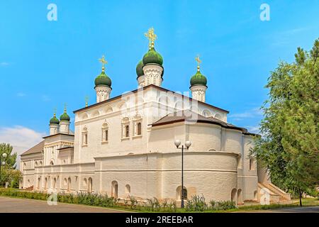 Cathédrale de la Trinité sur le territoire du Kremlin d'Astrakhan dans la ville d'Astrakhan Banque D'Images