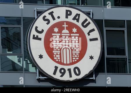 FC St. Armoiries de Pauli au bureau du Millerntorstadion à Heiligengeistfeld à Hambourg, Allemagne Banque D'Images