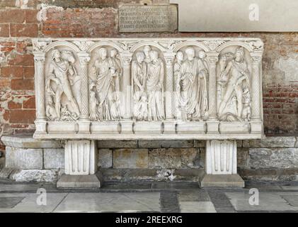 Sarcophage romain, Sarcofago romano, Antiquité, Camposanto monumentale cimetière monumental, place des miracles, Piazza dei Miracoli aussi Campo dei Banque D'Images