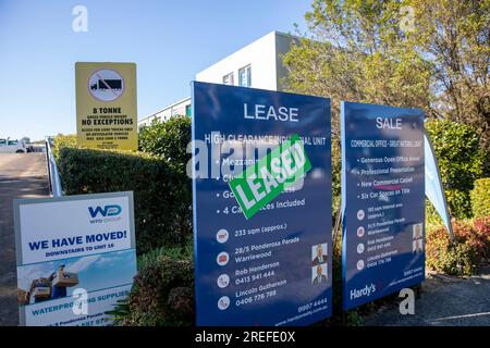 Parc industriel australien à Warriewood Sydney, unités industrielles à vendre et à louer annoncés par agent, NSW, Australie Banque D'Images