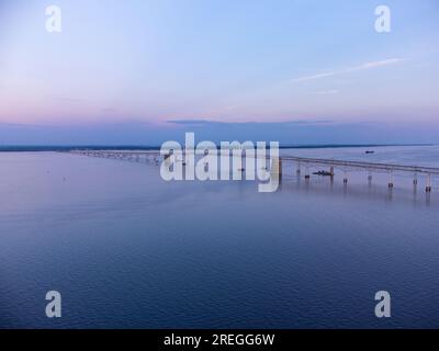 Photo aérienne du pont de la baie de Chesapeake Banque D'Images