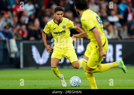 27-07-2023 : Sport : Feyenoord vs Villarreal (amical) ROTTERDAM, PAYS-BAS - JUILLET 27 : Ilias Akhomach (Villarreal CF) pendant le match pré-saison FR Banque D'Images