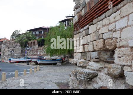 Archéologie ancienne, ruines de la vieille ville de Nessebar, station balnéaire de la mer Noire, Balkans, Bulgarie Banque D'Images