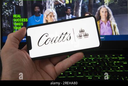 Application pour téléphone mobile Coutts Bank sur iphone Banque D'Images