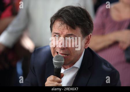 Giuseppe Conte a Venafro per sostenere il candidato Roberto Gravina. Venafro, Italie. 21 giugno 2023 Banque D'Images