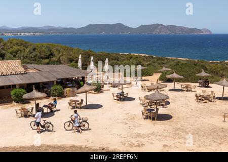 Charmant café/restaurant pour des rafraîchissements au Castell de sa Punta de n'Amer entre Cala Millor et sa Coma, Majorque, (Majorque), Îles Baléares, Espagne Banque D'Images