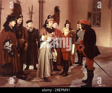 RALPH RICHARDSON NORMAN WOOLAND LAURENCE NAISMITH ANDY SHINE ALEC CLUNES PAUL HUSON ESMOND KNIGHT JOHN LAURIE et LAURENCE OLIVIER dans RICHARD III 1955 réalisateur LAURENCE OLIVIER joue William Shakespeare musique William Walton costumes design Margaret Furse et Roger Furse producteurs Laurence Olivier et Alexander Korda L.O.P. / London film Productions Banque D'Images