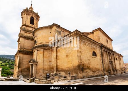 Église Saint Pierre et monastère à Santo Domingo de silos. Santo Domingo de silos est une municipalité et une ville située dans la province de Burgos, Casti Banque D'Images