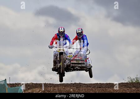 Salisbury, Royaume-Uni. 29 juillet 2023. Brett WILKINSON et Joe MILLARD lors des pré-qualifications du Championnat du monde de motocross Sidecar à Cusses Gorse, Salisbury, Royaume-Uni, le 30 juillet 2023. Photo de Phil Hutchinson. Usage éditorial uniquement, licence requise pour un usage commercial. Aucune utilisation dans les Paris, les jeux ou les publications d'un seul club/ligue/joueur. Crédit : UK Sports pics Ltd/Alamy Live News Banque D'Images