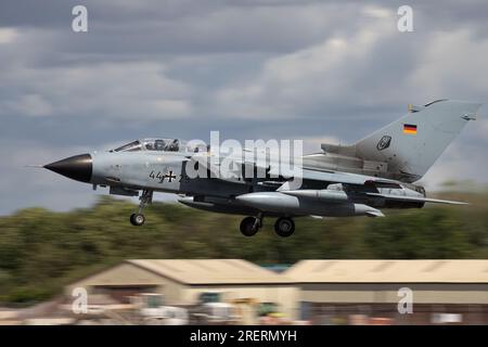 Le Tornado IDS de l'armée de l'air allemande quitte le Royal International Air Tattoo 2023 Banque D'Images