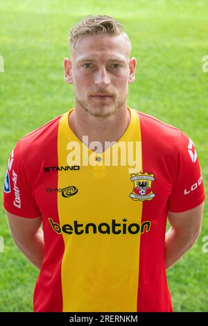 Deventer, pays-Bas. 29 juillet 2023. DEVENTER, PAYS-BAS - JUILLET 29 : Joris Kramer de Go Ahead Eagles lors d'un Photocall de Go Ahead Eagles à Adelaarshorst le 29 juillet 2023 à Deventer, pays-Bas. (Photo de Henny Meijerink/Agence BSR) crédit : Agence BSR/Alamy Live News Banque D'Images