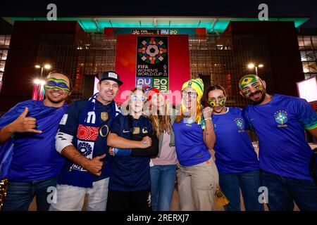 Brisbane, Australie. 29 juillet 2023. Les supporters français vus devant le Brisbane Stadium avant le match de groupe de la coupe du monde féminine de la FIFA, Australie et Nouvelle-Zélande 2023 entre la France et le Brésil au Brisbane Stadium.la France a remporté le match 2-1. Crédit : SOPA Images Limited/Alamy Live News Banque D'Images