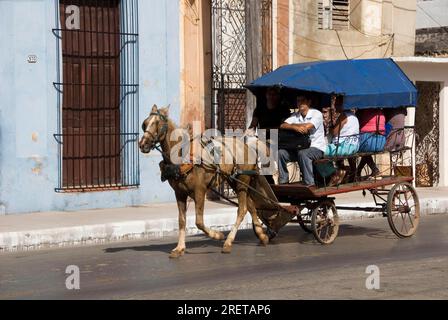 Calèche tirée par des chevaux, Cardenas, Cuba Banque D'Images