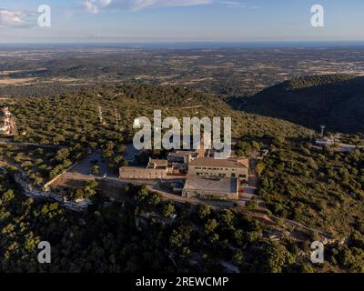 sanctuaire de Cura, sommet de la colline de Randa, Algaida, Majorque, Iles Baléares, Espagne Banque D'Images