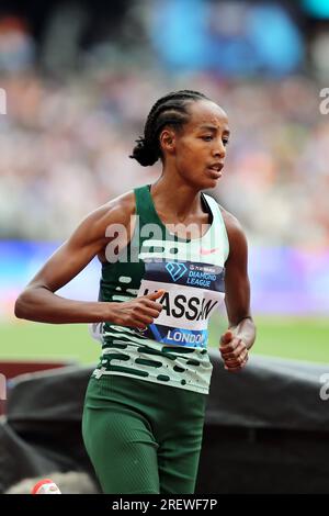 Sifan HASSAN (pays-Bas, Hollande) en compétition dans la finale du 5000m féminin au 2023, IAAF Diamond League, Queen Elizabeth Olympic Park, Stratford, Londres, Royaume-Uni. Banque D'Images