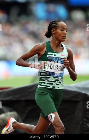 Sifan HASSAN (pays-Bas, Hollande) en compétition dans la finale du 5000m féminin au 2023, IAAF Diamond League, Queen Elizabeth Olympic Park, Stratford, Londres, Royaume-Uni. Banque D'Images