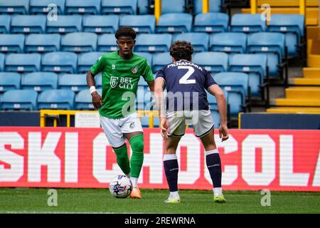 Londres, Royaume-Uni. 29 juillet 2023. LONDRES, ANGLETERRE - 29 JUILLET : Remy Vita de Fortuna Sittard et Dan McNamara de Millwall lors du match amical de pré-saison entre Millwall et Fortuna Sittard au Den le 29 juillet 2023 à Londres, Royaume-Uni. (Photo Orange Pictures) crédit : Orange pics BV/Alamy Live News Banque D'Images