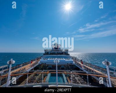 Pont supérieur du MS Queen Victoria de Cunard Banque D'Images