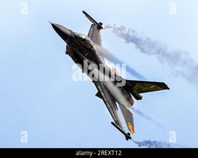 General Dynamics F-16AM Fighting Falcon, 31e escadron, composante aérienne belge, Kleine Brogel. Exposition au Royal International Air Tattoo 2023. Banque D'Images