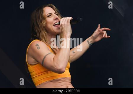 Lulworth, Royaume-Uni. 30 juillet 2023. Melanie Jayne Chisholm, mieux connue sous les noms de Melanie C ou Mel C, se produit en direct sur scène au festival familial Camp Bestival à Lulworth. Crédit : SOPA Images Limited/Alamy Live News Banque D'Images