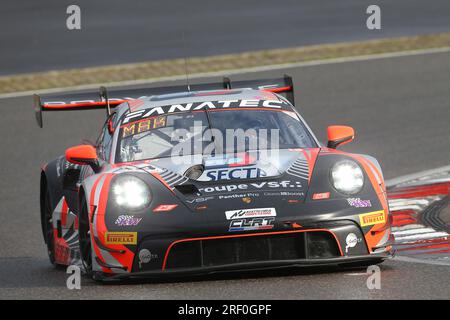 Nuerburg, Allemagne. 30 juillet 2023. # 44, Nurburg, Allemagne, dimanche 30 JUILLET 2023 : Steven PALETTE, Clément MATEU, Frederic MAKOWIECKI, Hugo CHEVALIER, Team CLRT, Porsche 911 GT3 R (992), lors de la course de la Fanatec GT World Challenge Endurance Cup. Le Team CLRT participe à la Fanatec GT World Challenge Endurance Cup, image payante, Copyright © ATP Geert FRANQUET (FRANQUET Geert /ATP/SPP) crédit : SPP Sport Press photo. /Alamy Live News Banque D'Images