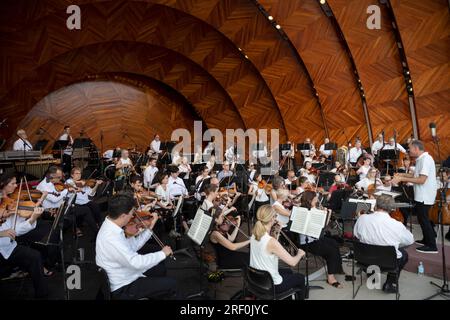 Répétition du Boston Landmarks Orchestra au Hatch Shell Boston Massachusetts Banque D'Images