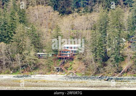 JUNEAU, ALASKA - 6 mai 2023 : la ville de Juneau est la capitale de l'Alaska. La population de Juneau peut augmenter d'environ 6 000 personnes à partir de Cruise SH Banque D'Images