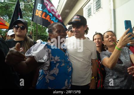 Bogota, Colombie. 30 juillet 2023. L'ancien candidat à la présidence Federico Gutierrez 'Fico' participe à l'annonce de sa candidature au bureau des maires de Medellin, le 30 juillet 2023. Photo par : Jessica Patino/long Visual Press crédit : long Visual Press/Alamy Live News Banque D'Images