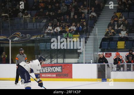 Match de hockey sur glace local Banque D'Images