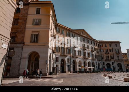 Turin, Italie - 28 mars 2022 : Piazza San Carlo est l'une des principales places de Turin. Il a été aménagé au 16e et 17e siècle et est un exemple Banque D'Images