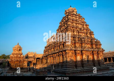 Le temple Airavateshvara Gopuram 12e siècle architecture Chola à Darasuram près de Kumbakonam, district de Thanjavur, Tamil Nadu, Inde du Sud, Inde Banque D'Images