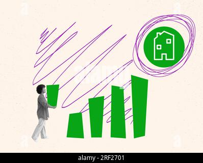 Collage créatif avec une jeune femme et graphique. Épargne pour acheter un bien immobilier ou hypothécaire. Banque D'Images