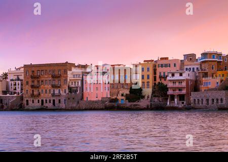 Quartier Vaporia d'Ermoupoli ville sur l'île de Syros. Banque D'Images