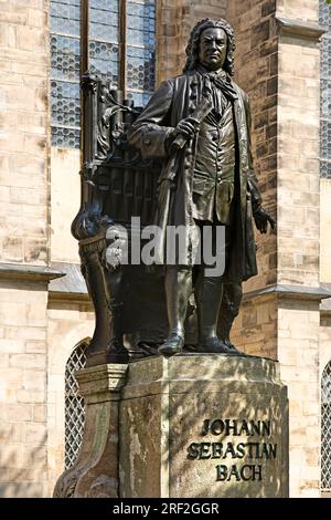 Statue de Johann Sebastian Bach à Thomaskirchhof, Allemagne, Saxe, Leipzig Banque D'Images