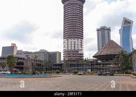 Le Kenyatta International Convention Centre, anciennement Kenyatta International Conference Centre, est un bâtiment de 32 étages situé à Nairobi, au Kenya. Banque D'Images