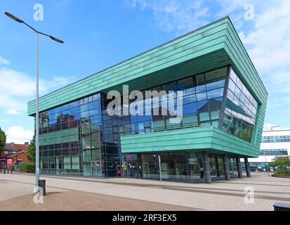 St Helens College Buildings, Water St, Saint Helens, Merseyside, Angleterre, ROYAUME-UNI, WA10 1PP Banque D'Images