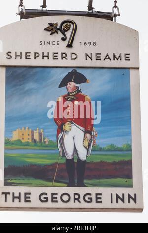 Angleterre, Kent, Maidstone, Leeds, le George Inn Pub Sign Banque D'Images