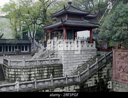 Détail architectural traditionnel à Wuhan, une grande ville en Chine Banque D'Images