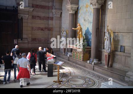 Intérieur de la cathédrale majeure à Marseille France Banque D'Images