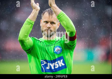 Herning, Danemark. 30 juillet 2023. Le gardien Nicolai Larsen de Silkeborg IF a été vu après le 3F Superliga match entre le FC Midtjylland et Silkeborg IF au MCH Arena de Herning. (Crédit photo : Gonzales photo - Morten Kjaer). Banque D'Images