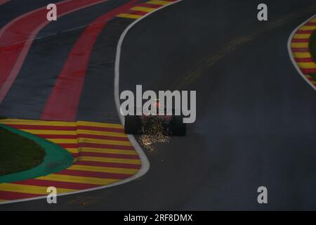 Sergio Perez, du Mexique, au volant de la (11) Oracle Red Bull Racing RB19 Honda RBPT lors du Grand Prix de Belgique de Formule 1 MSC Cruises 2023 le 30 juillet 2023 à Francorchamps, en Belgique. Banque D'Images